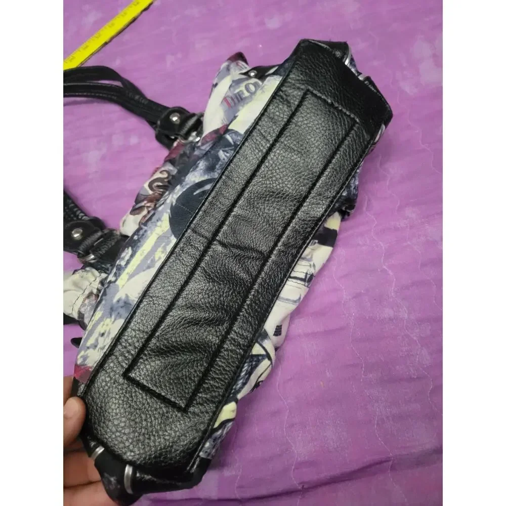 Christopher Cj Banks Medium Purse Abstract Cute